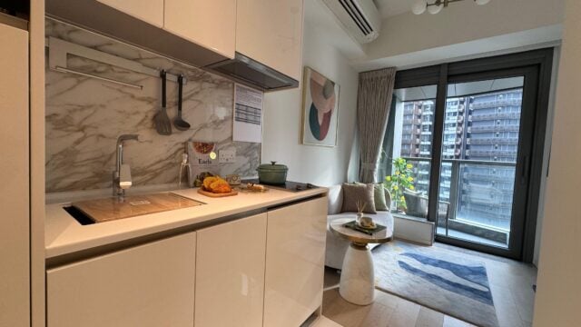 PHOTO-2025-11-24-19-05-49 1