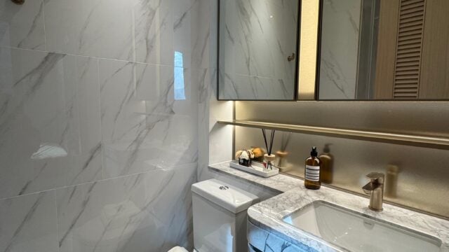 PHOTO-2025-11-24-19-05-50 1